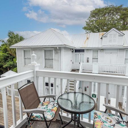 Classic King With Balcony At Curry Mansion Key West Exteriör bild
