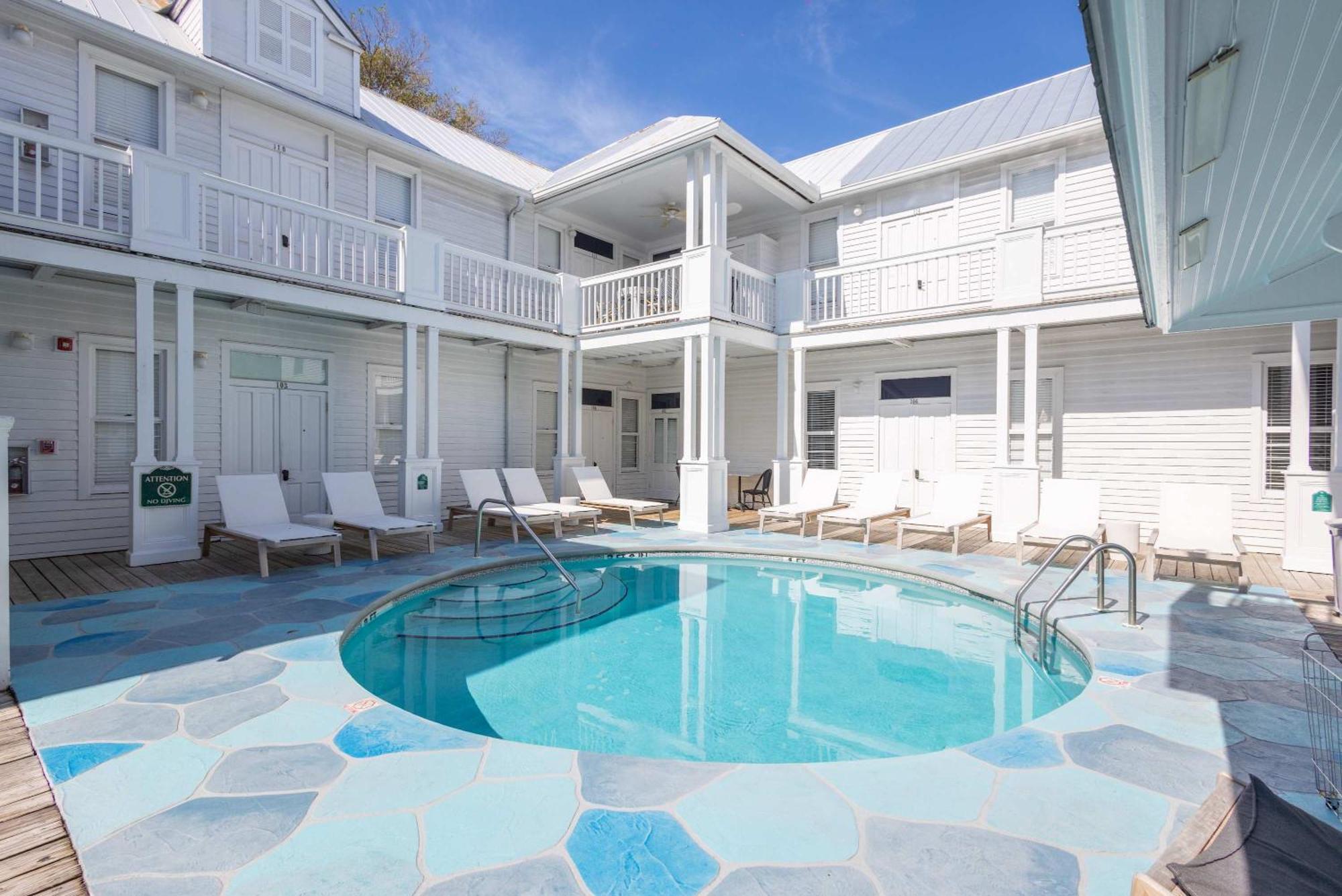 Classic King With Balcony At Curry Mansion Key West Exteriör bild